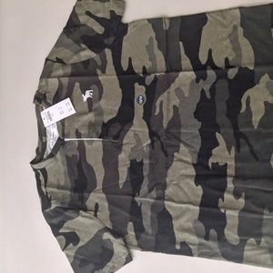 Abercrombie kids T-shirt